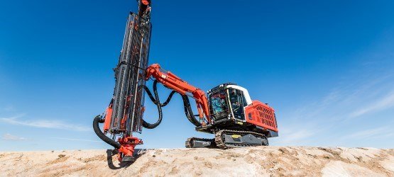 Ranger DX800i Surface drill rig